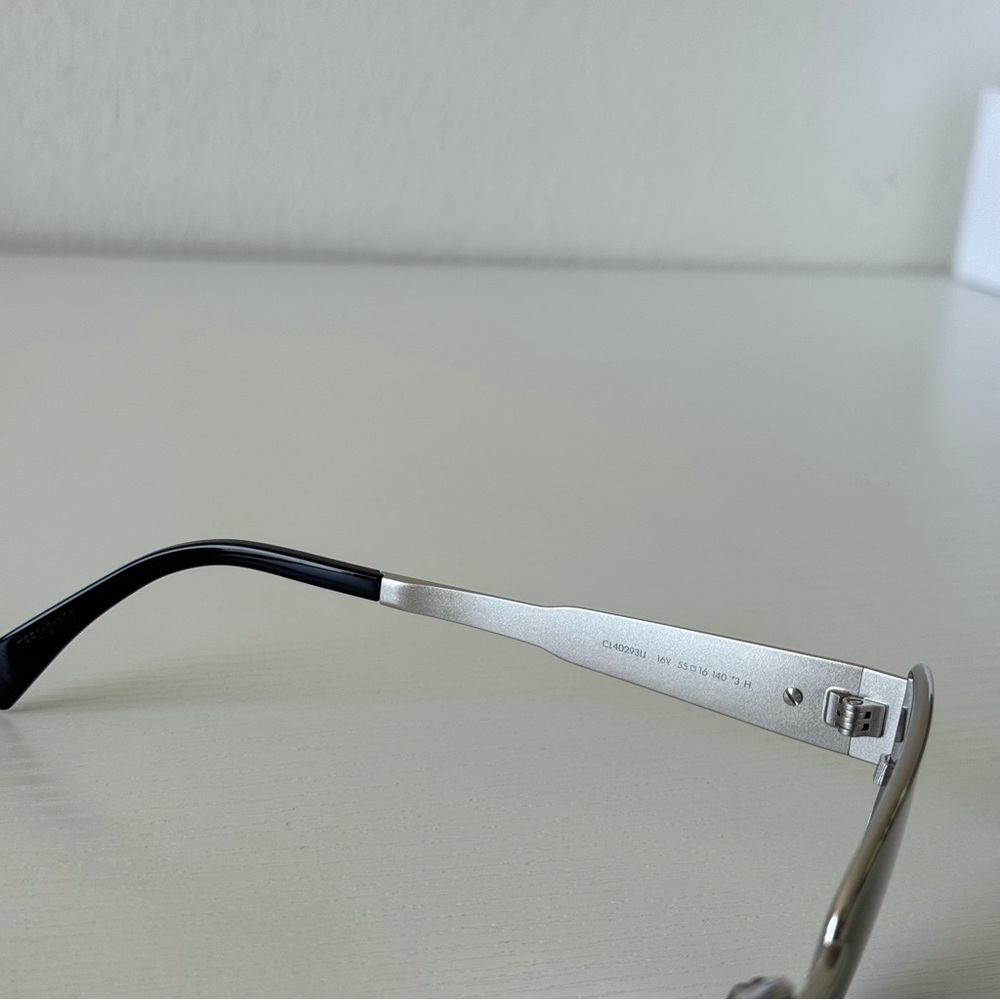 New! Celine Triomphe Sunglasses CL40293U 16V, Authentic - Picture 7 of 10